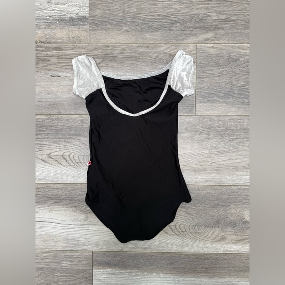 NEW RARE YUMIKO - Picture 2 of 3